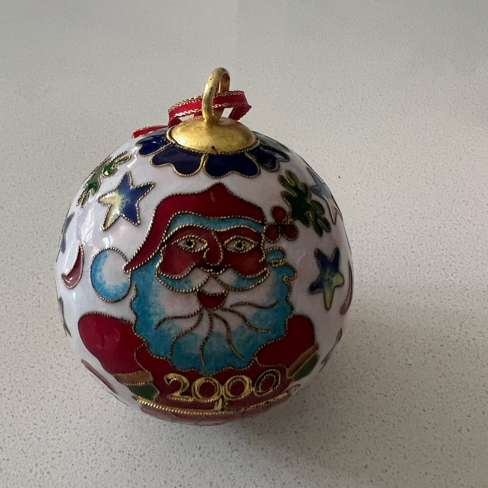 Vintage Cloisonné Santa 2000 Round Christmas Ornament In Box‎